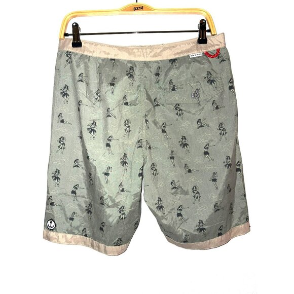 Iron And Resin Men's Haole Hula Girls Board Shorts Size 32 - Picture 2 of 7